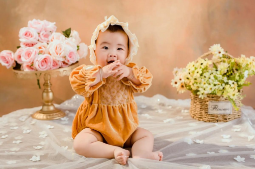 海东宝宝多大开始认人